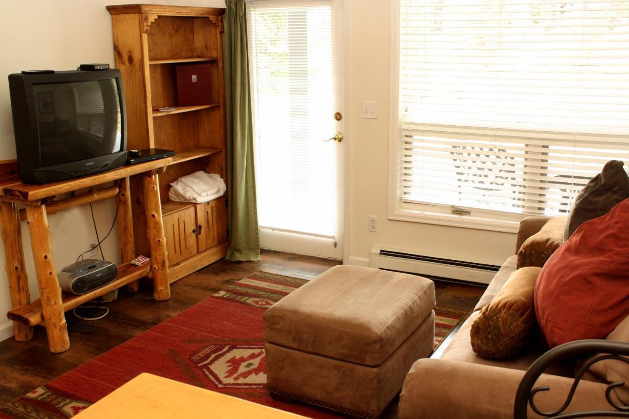 Pinecreek #I - 1 Bedroom - Close To Town - Shuttle To Slopes - Pool And Hot Tub Access Breckenridge Dış mekan fotoğraf